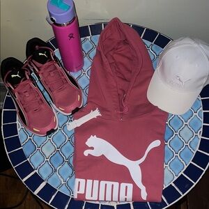 🐾PUMA NWOT HOODIE🐾